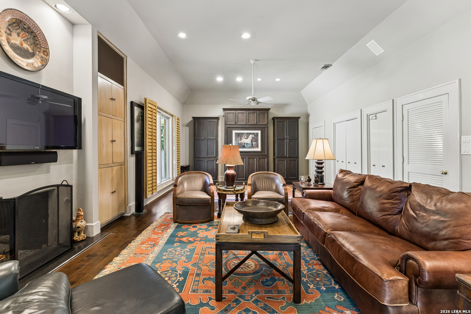 110 Geneseo Rd, Terrell Hills, TX 78209