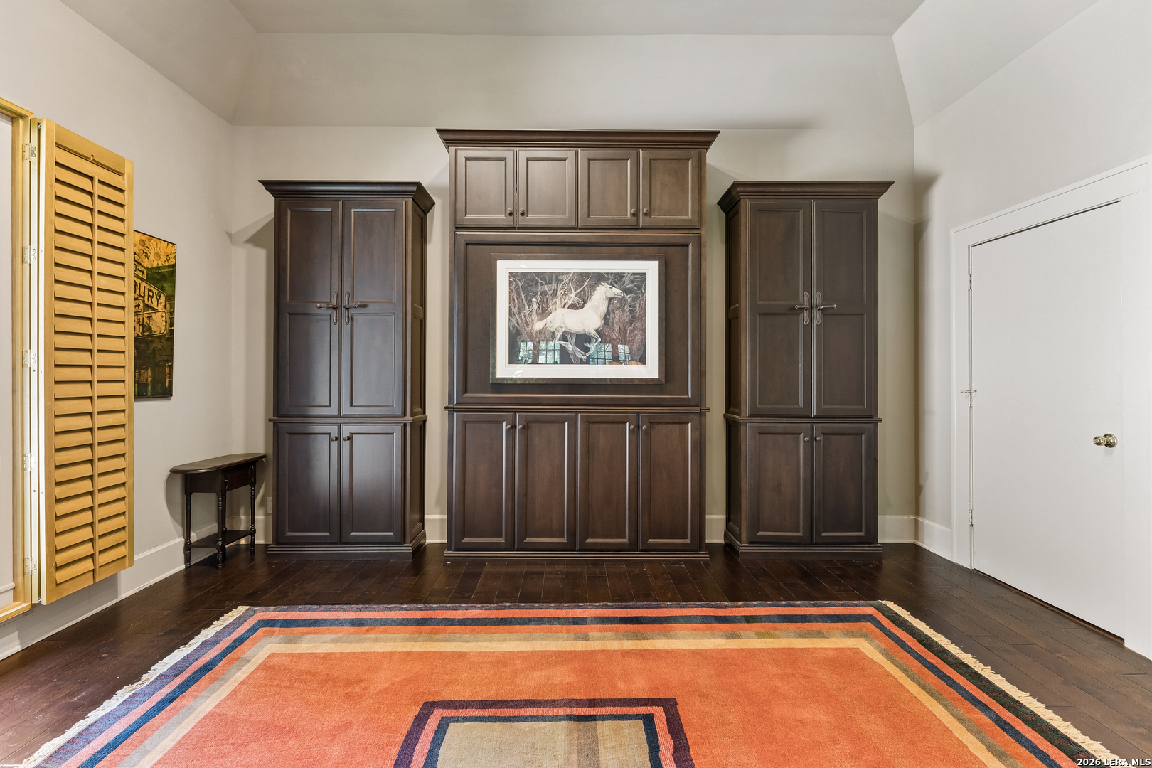 110 Geneseo Rd, Terrell Hills, TX 78209
