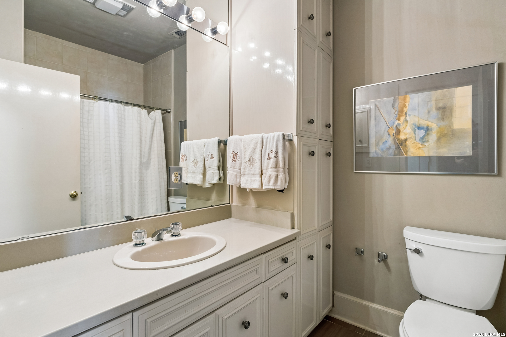 110 Geneseo Rd, Terrell Hills, TX 78209
