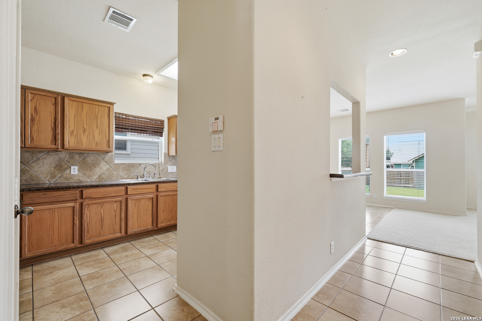 121 SLEEPY TRL, Cibolo, TX 78108