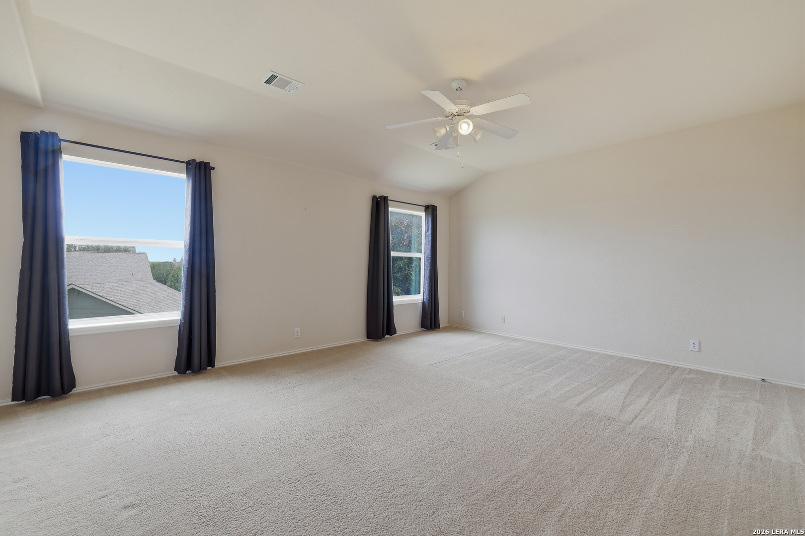 121 SLEEPY TRL, Cibolo, TX 78108