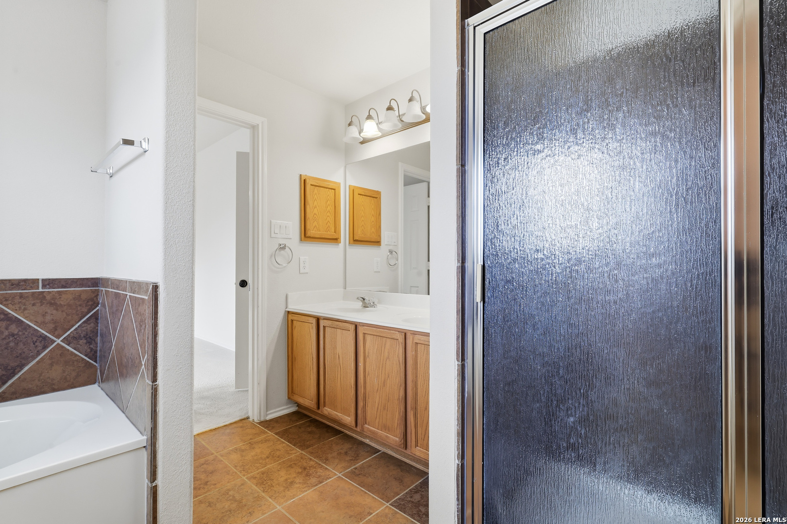 121 SLEEPY TRL, Cibolo, TX 78108