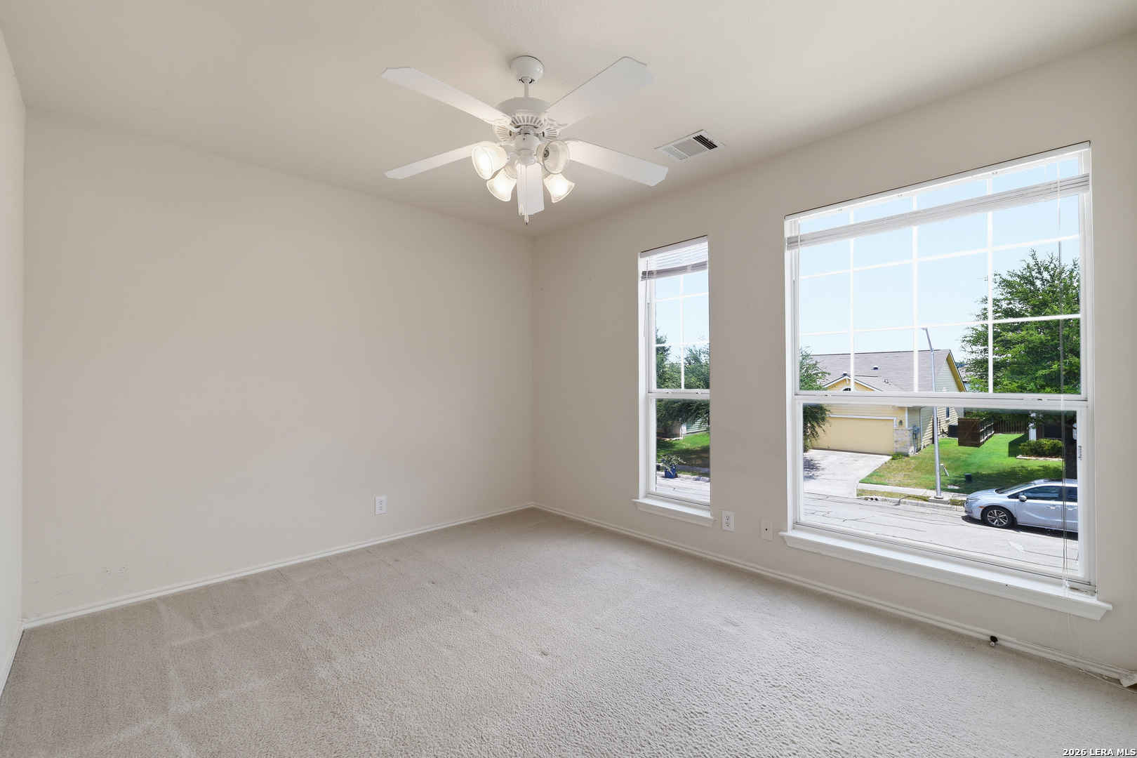 121 SLEEPY TRL, Cibolo, TX 78108