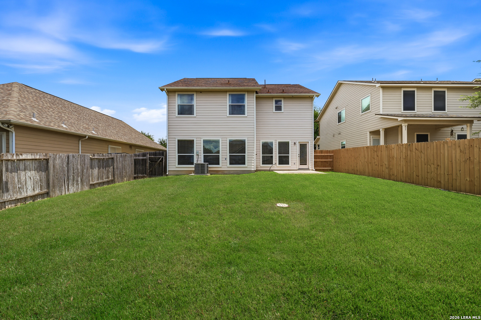 121 SLEEPY TRL, Cibolo, TX 78108