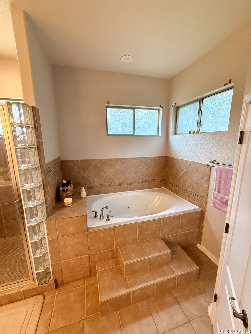 3248 Barton Hill, Bulverde, TX 78163