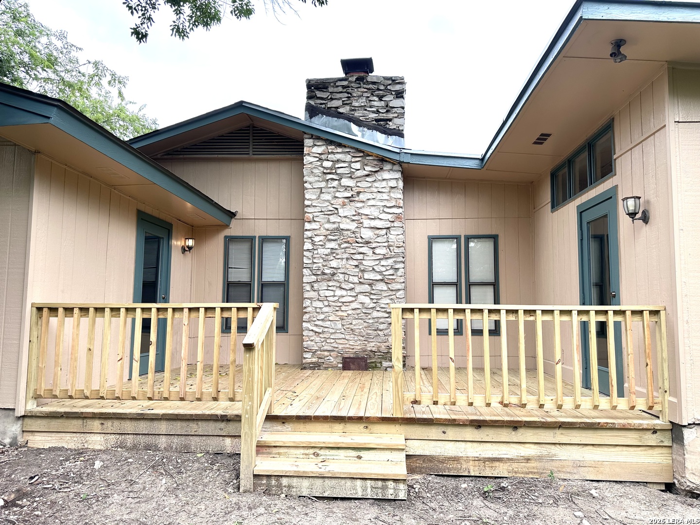 7019 FOREST MOSS ST, San Antonio, TX 78240