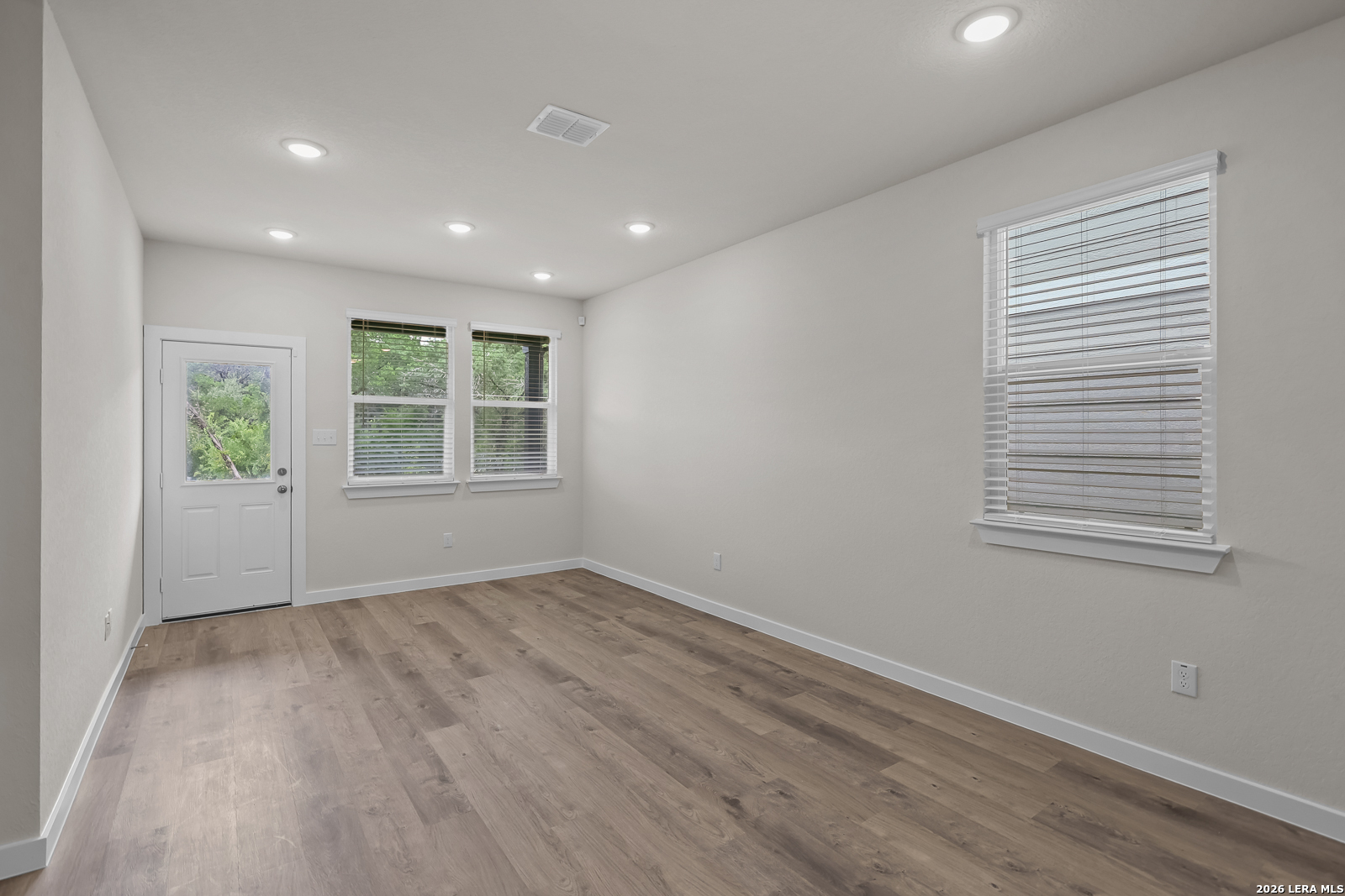 9027 SUMMERWOOD BEND, San Antonio, TX 78254