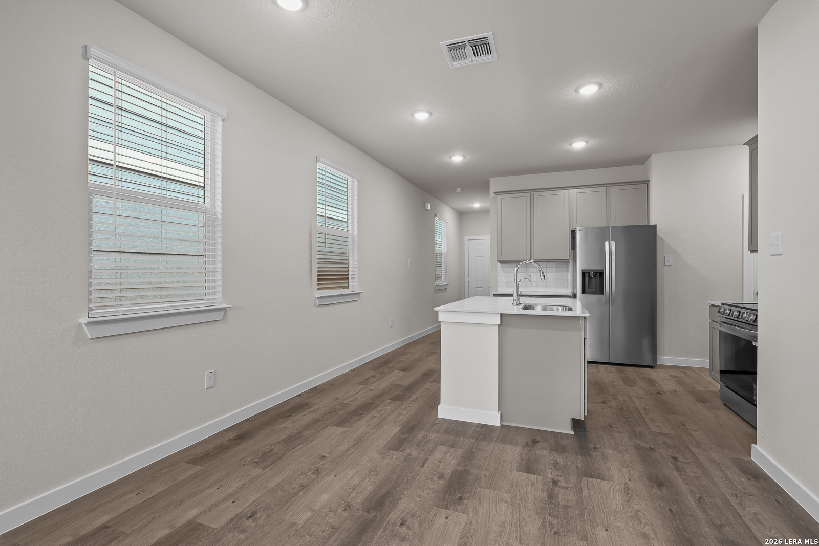 9027 SUMMERWOOD BEND, San Antonio, TX 78254