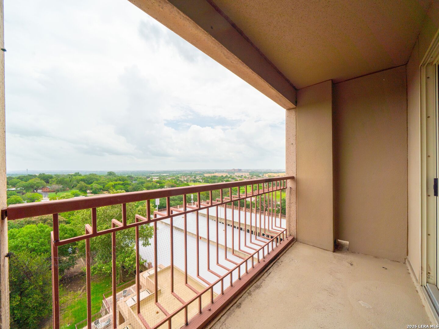 1 Towers Park Lane, #702, San Antonio, TX 78209