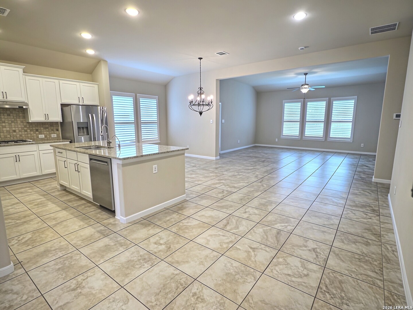 4th image of 462 Pecan Mdws, New Braunfels, TX 78130 | MLS# 1992564