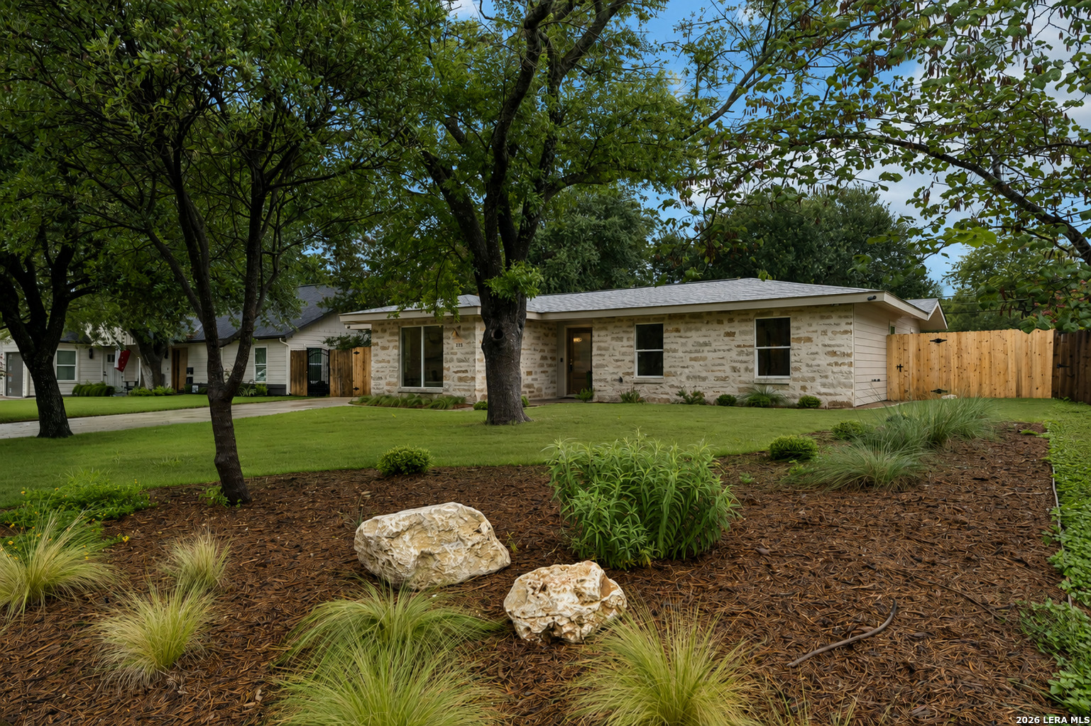 535 Brightwood Pl