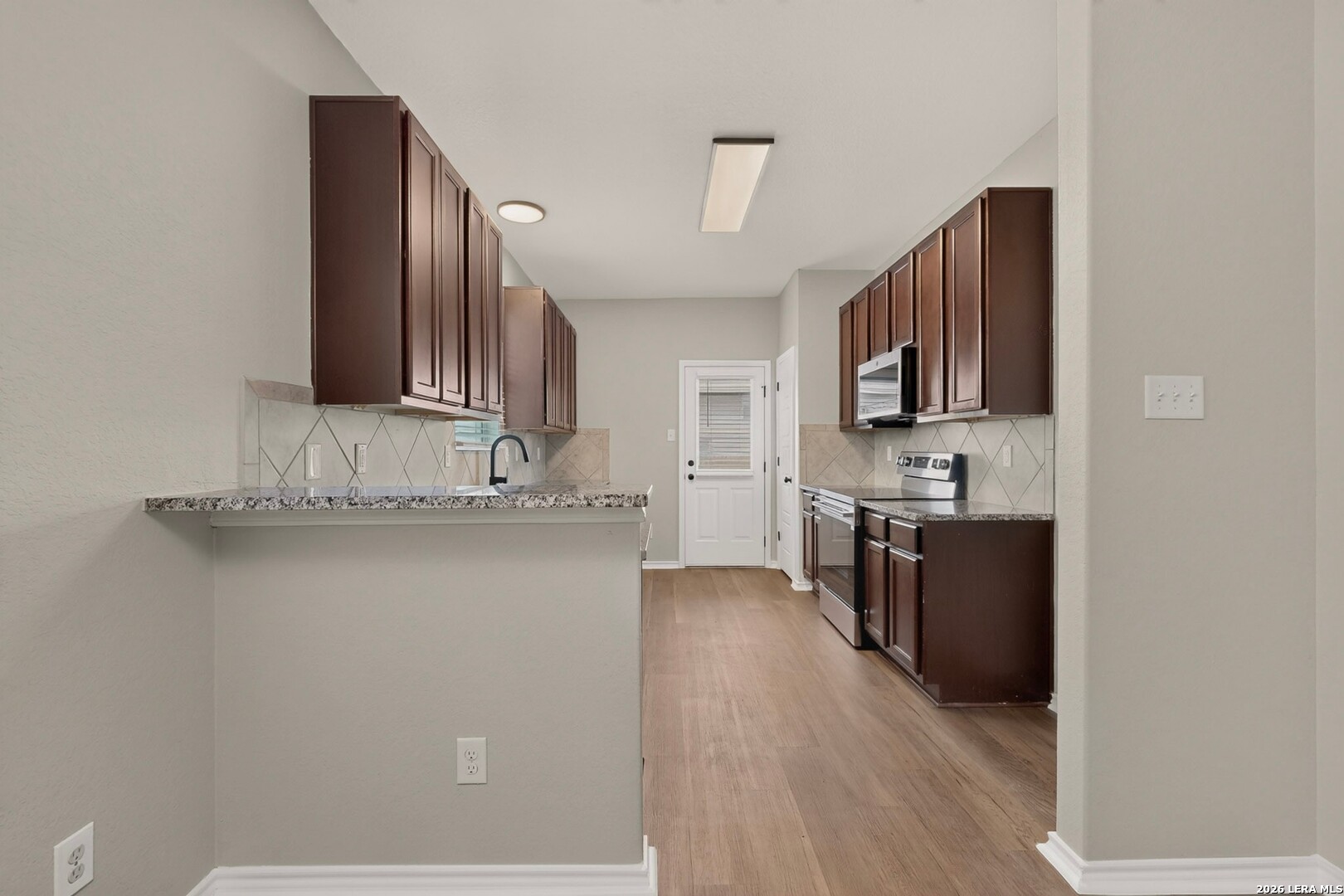 10423 GREEN PR, San Antonio, TX 78223
