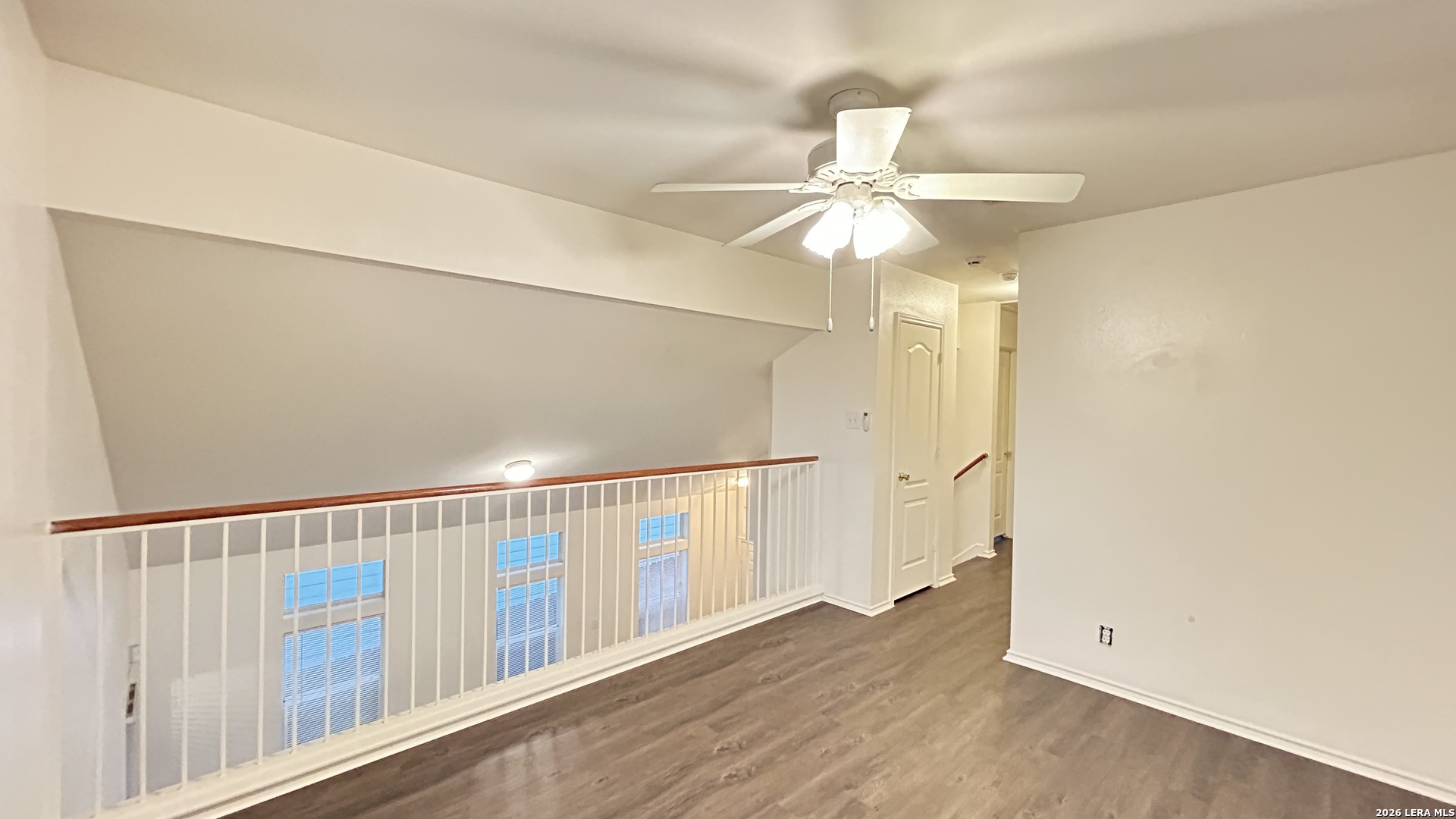 19 COASTAL LN, San Antonio, TX 78240