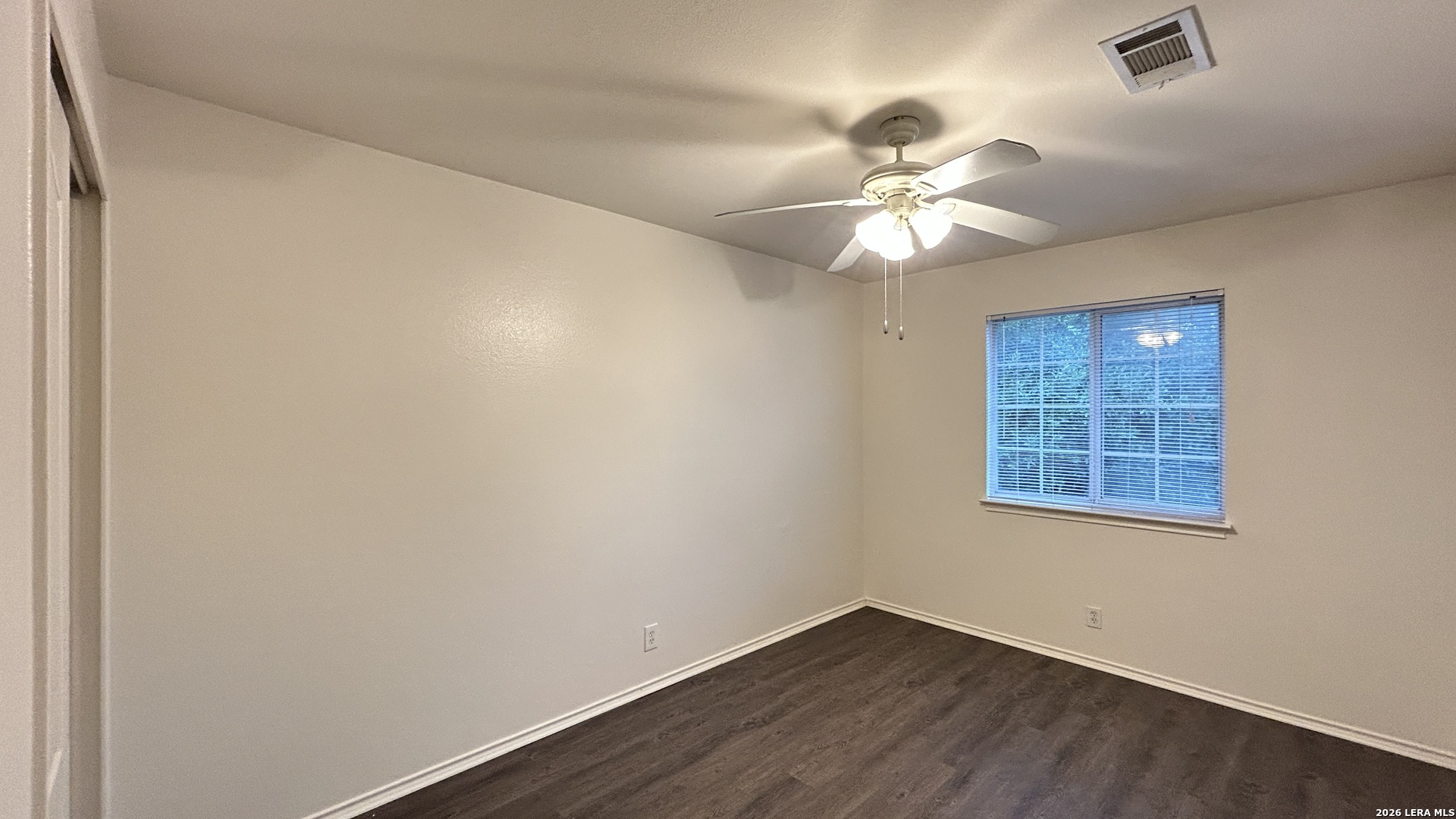 19 COASTAL LN, San Antonio, TX 78240