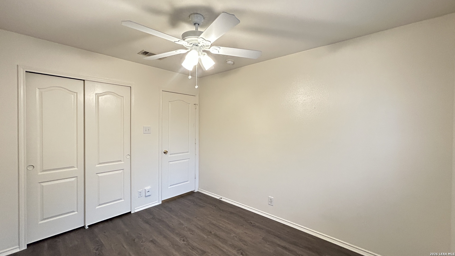 19 COASTAL LN, San Antonio, TX 78240