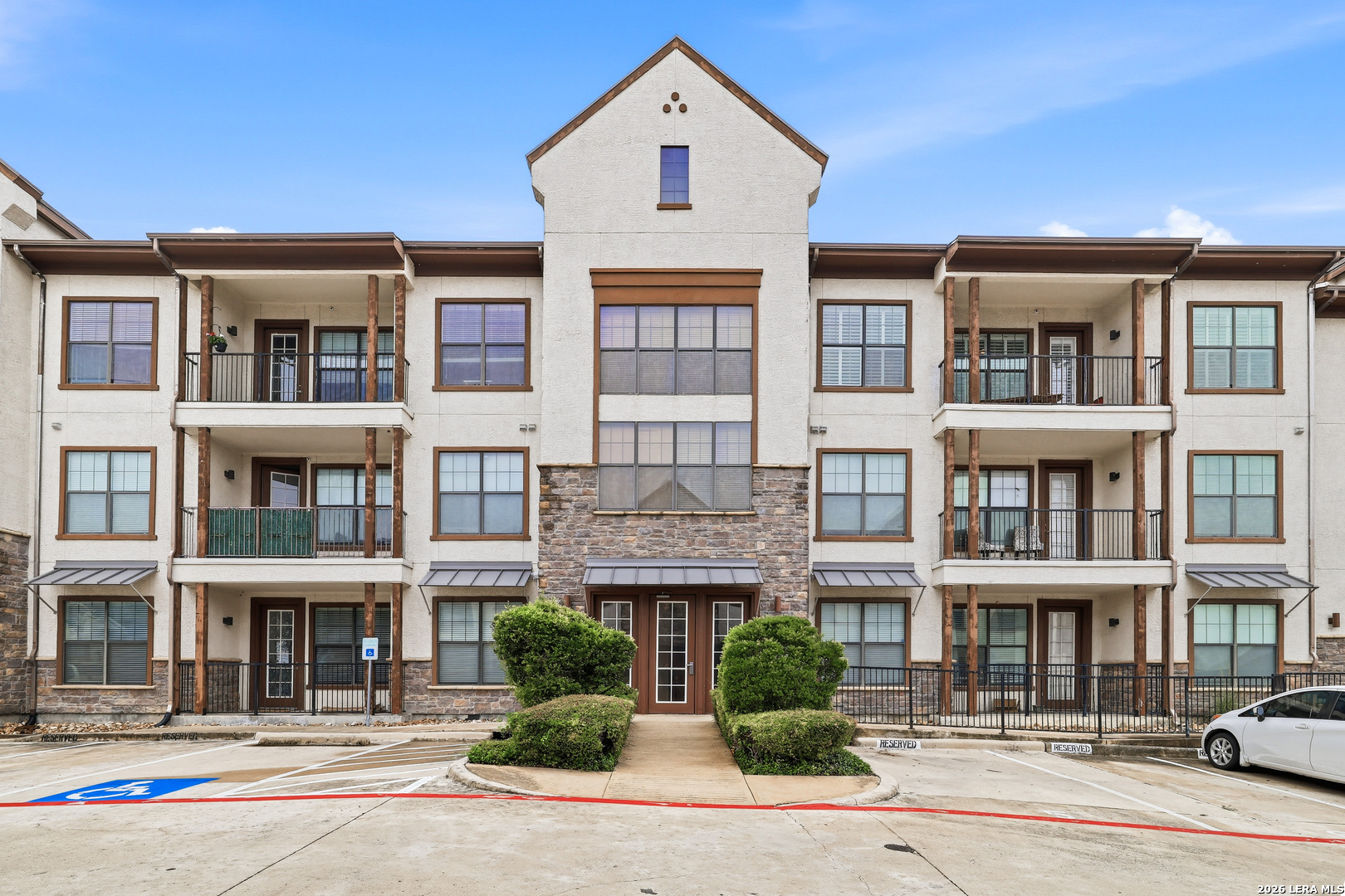 3rd image of 7342 Oak Manor #1308, San Antonio, TX 78229 | MLS# 2001856