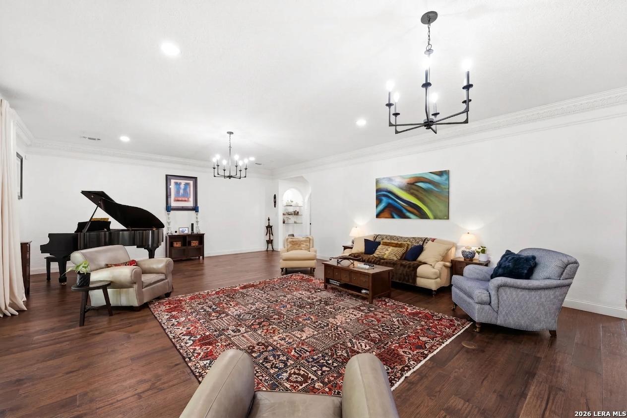 2 Charterwood