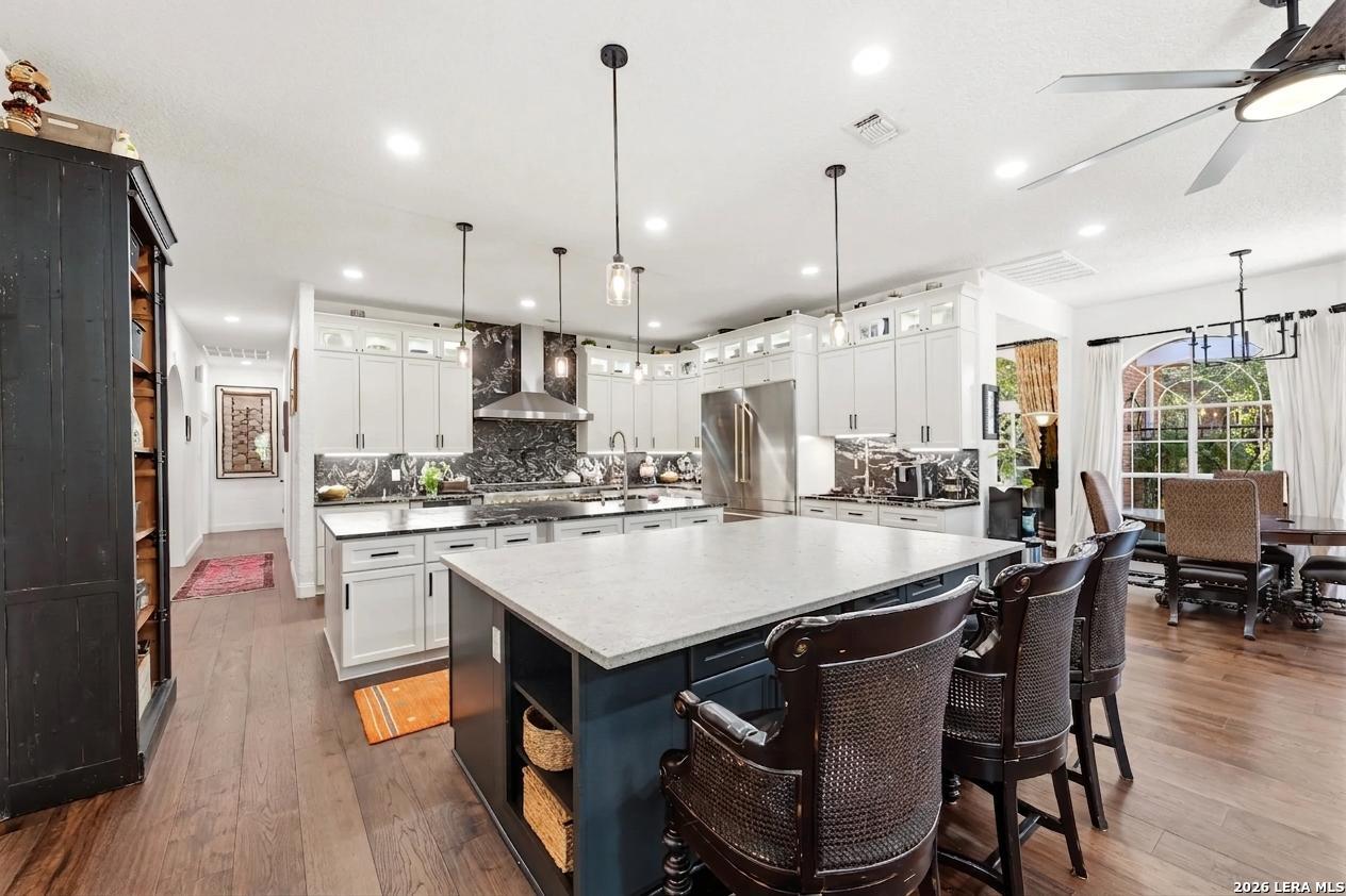 Island Kitchen
