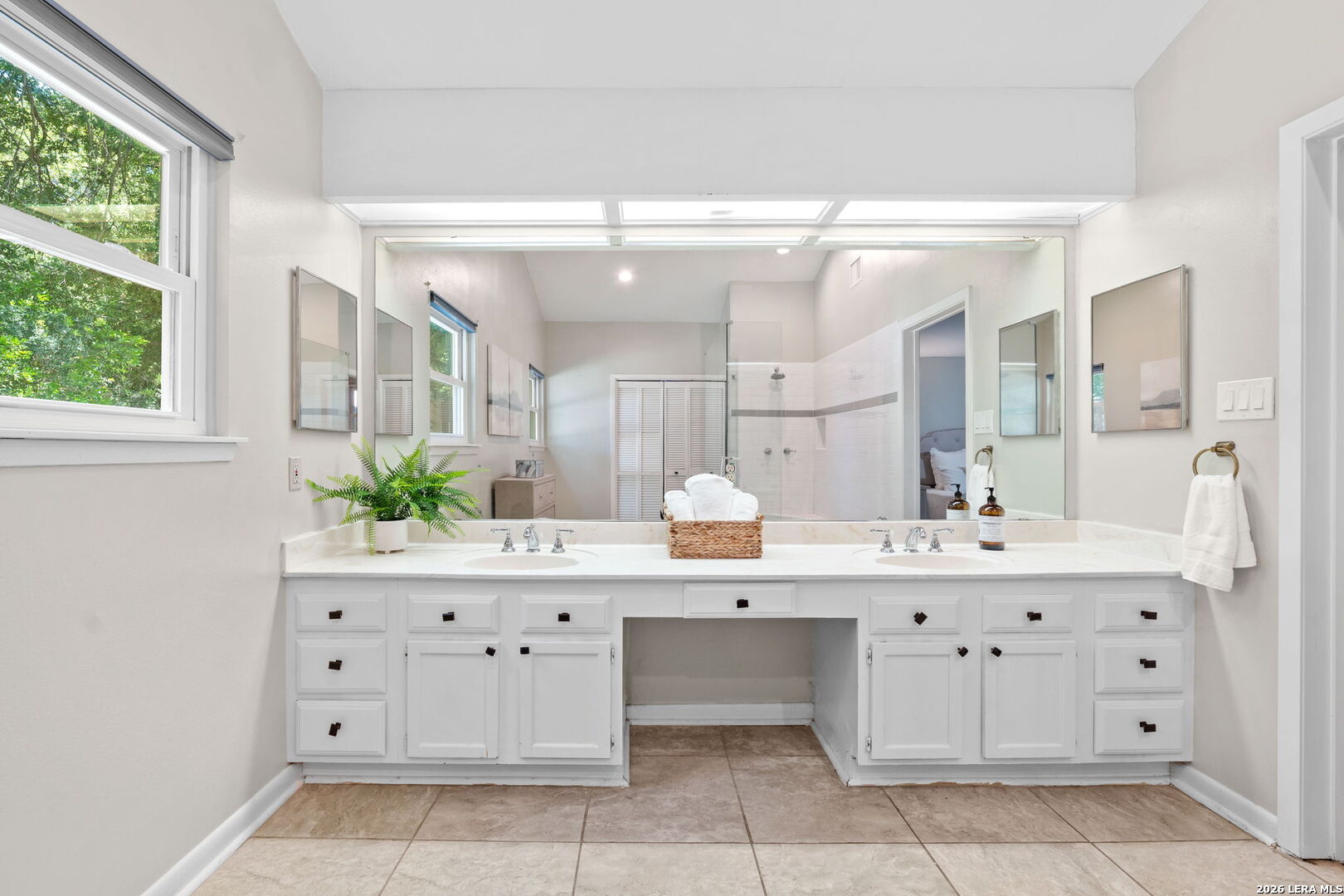 7511 Bridgewater, San Antonio, TX 78209