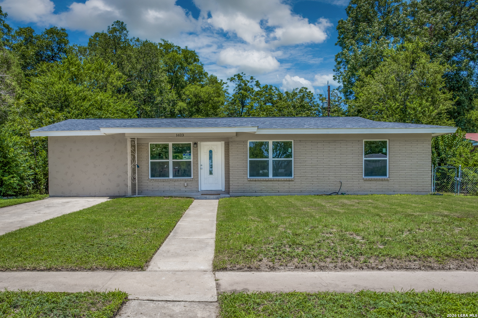 1623 Kendalia Ave.