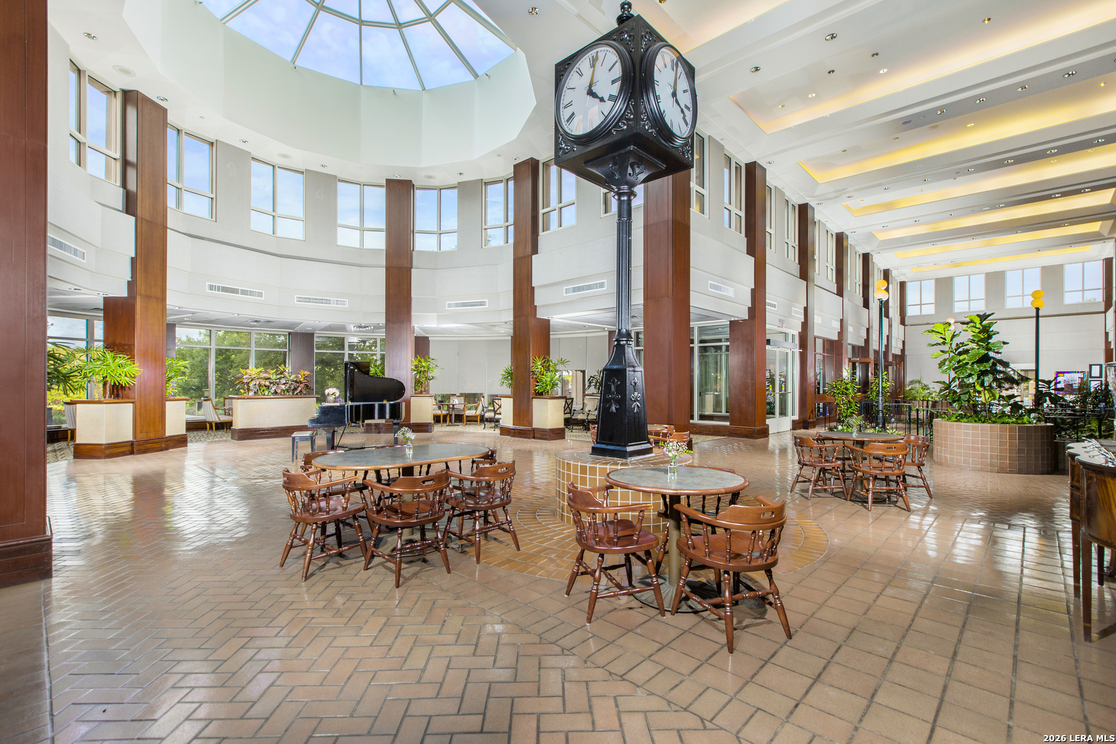 1 TOWERS PARK LN, #213, San Antonio, TX 78209