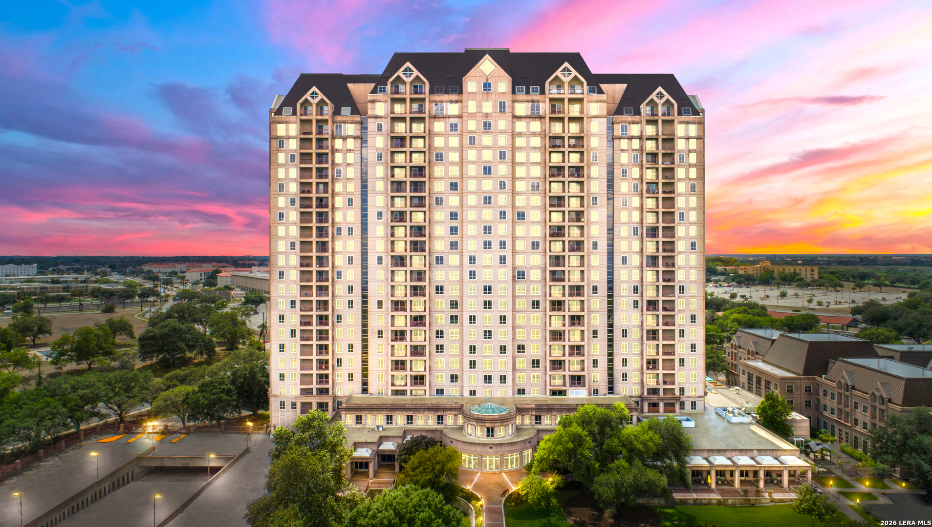 1 Towers Park Ln Listing Cover Image