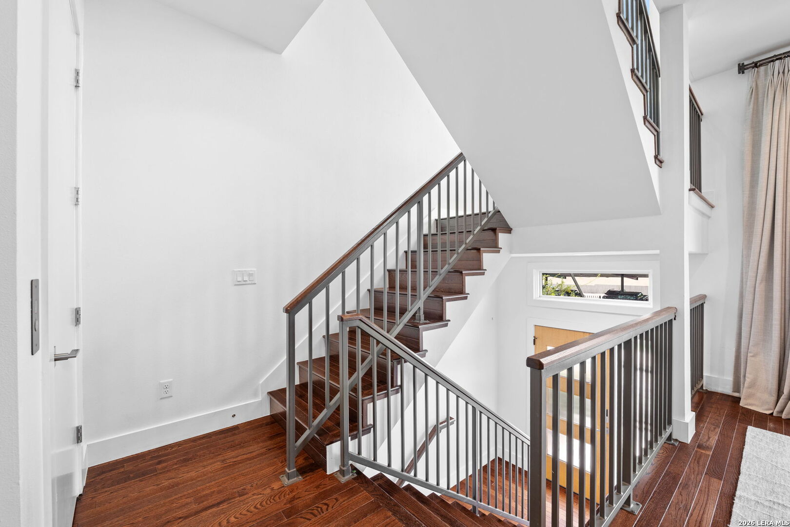 318 W Grayson, #203, San Antonio, TX 78212
