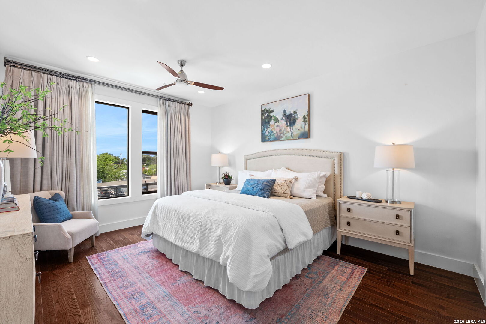 318 W Grayson, #203, San Antonio, TX 78212