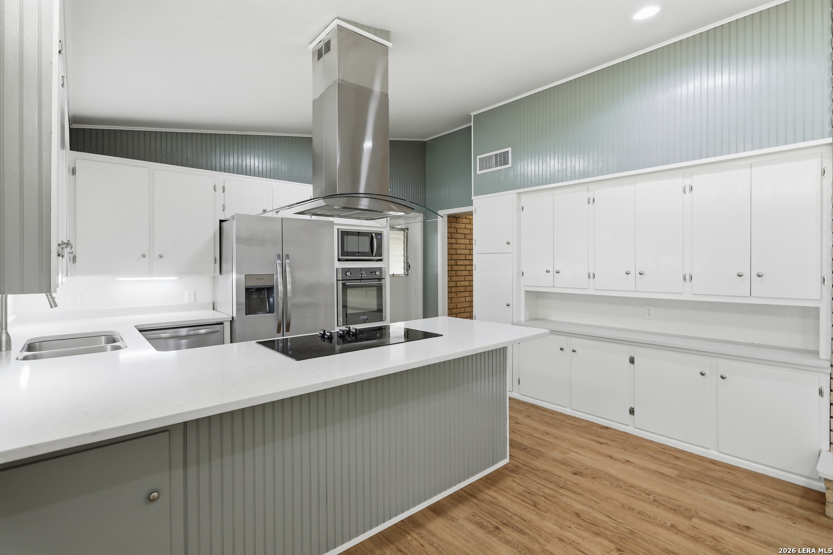 633 LOCKENER AVE, New Braunfels, TX 78130