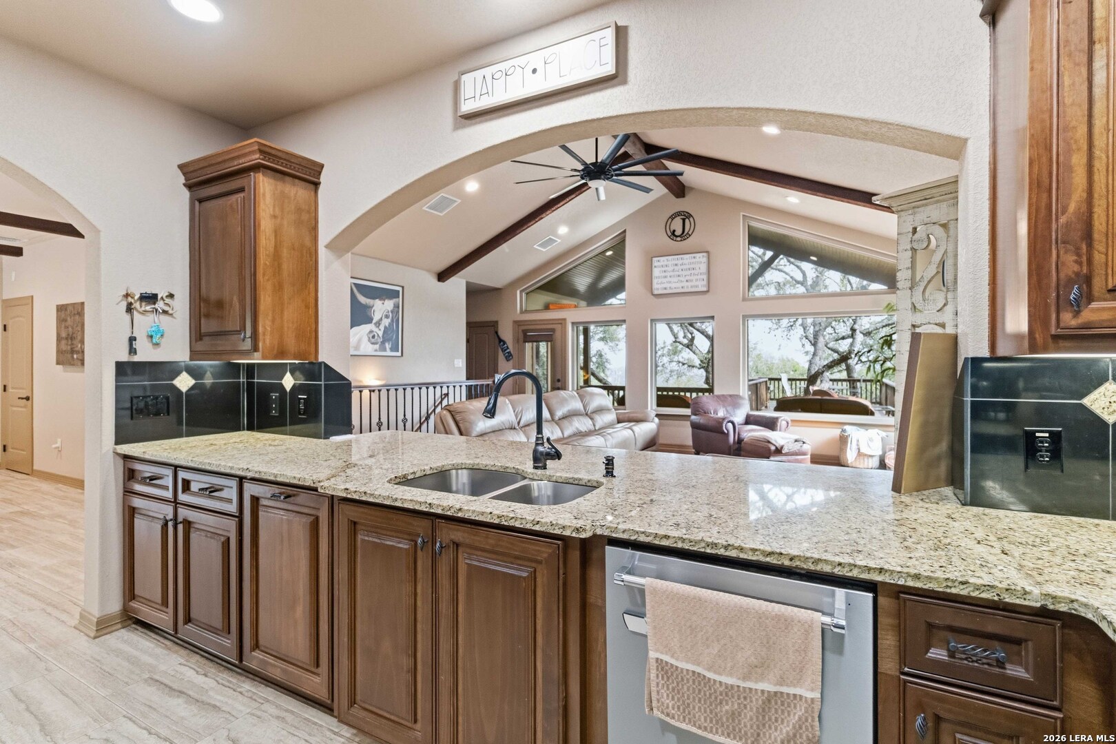 785 Lake Forest, Canyon Lake, TX 78133