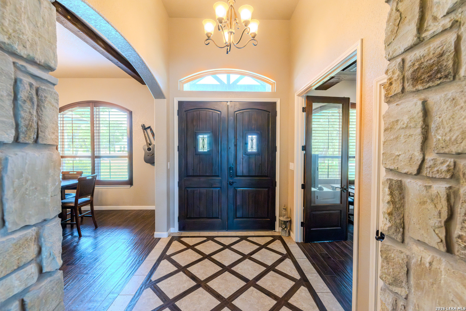 105 Elk Run, La Vernia, TX 78121