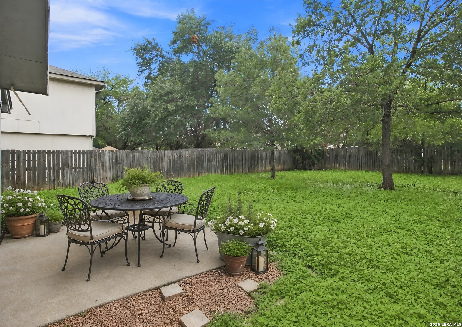 7218 BURNS WAY, San Antonio, TX 78250