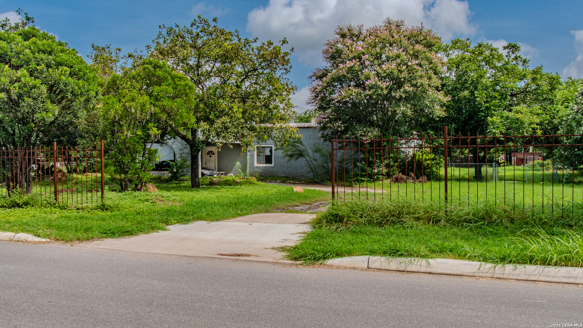 167 Jo Marie St Listing Cover Image