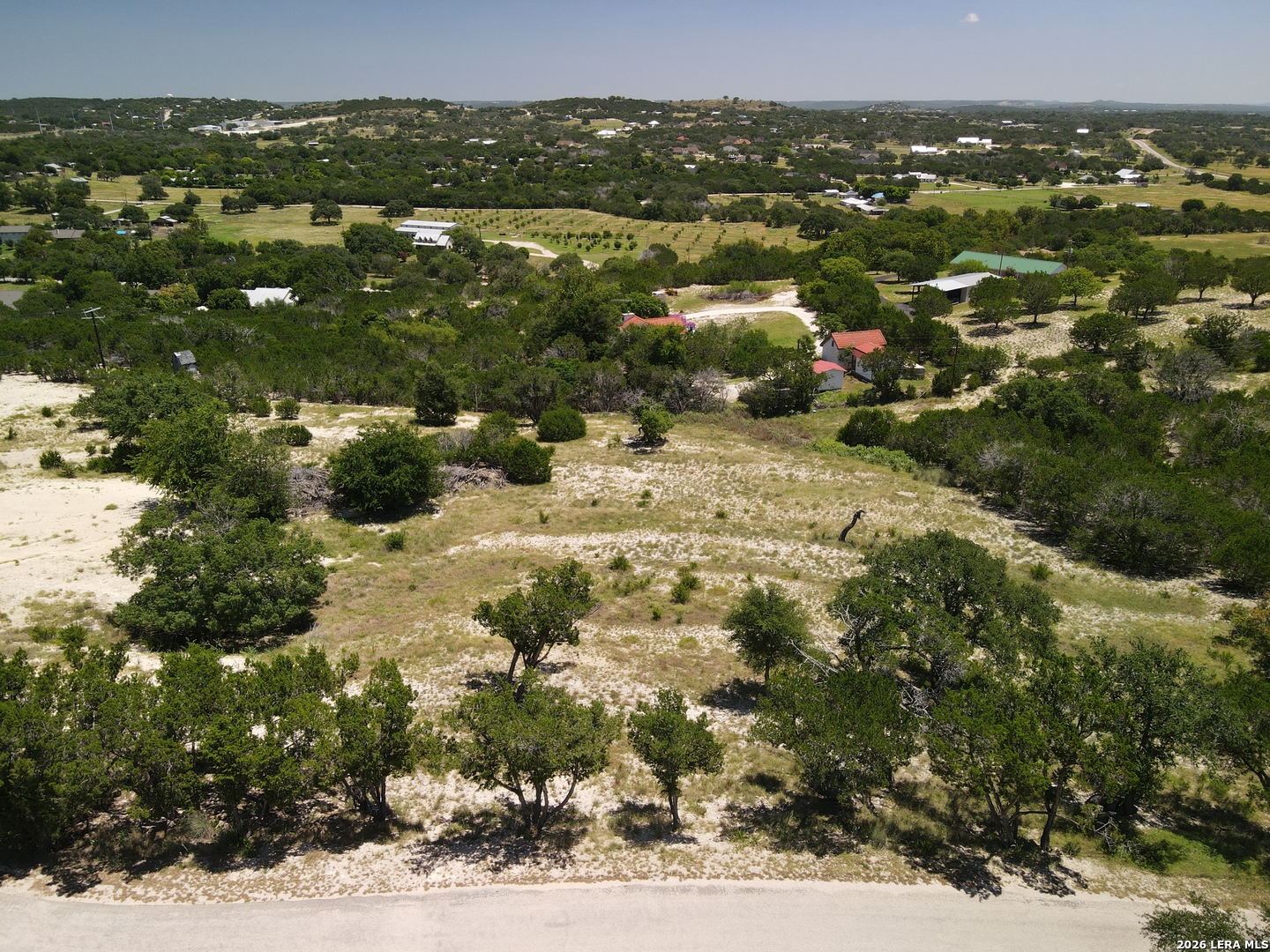 340 Roundabout Ln Listing Cover Image