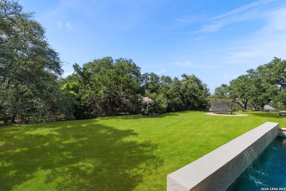 5 REMINGTON CIR, San Antonio, TX 78258