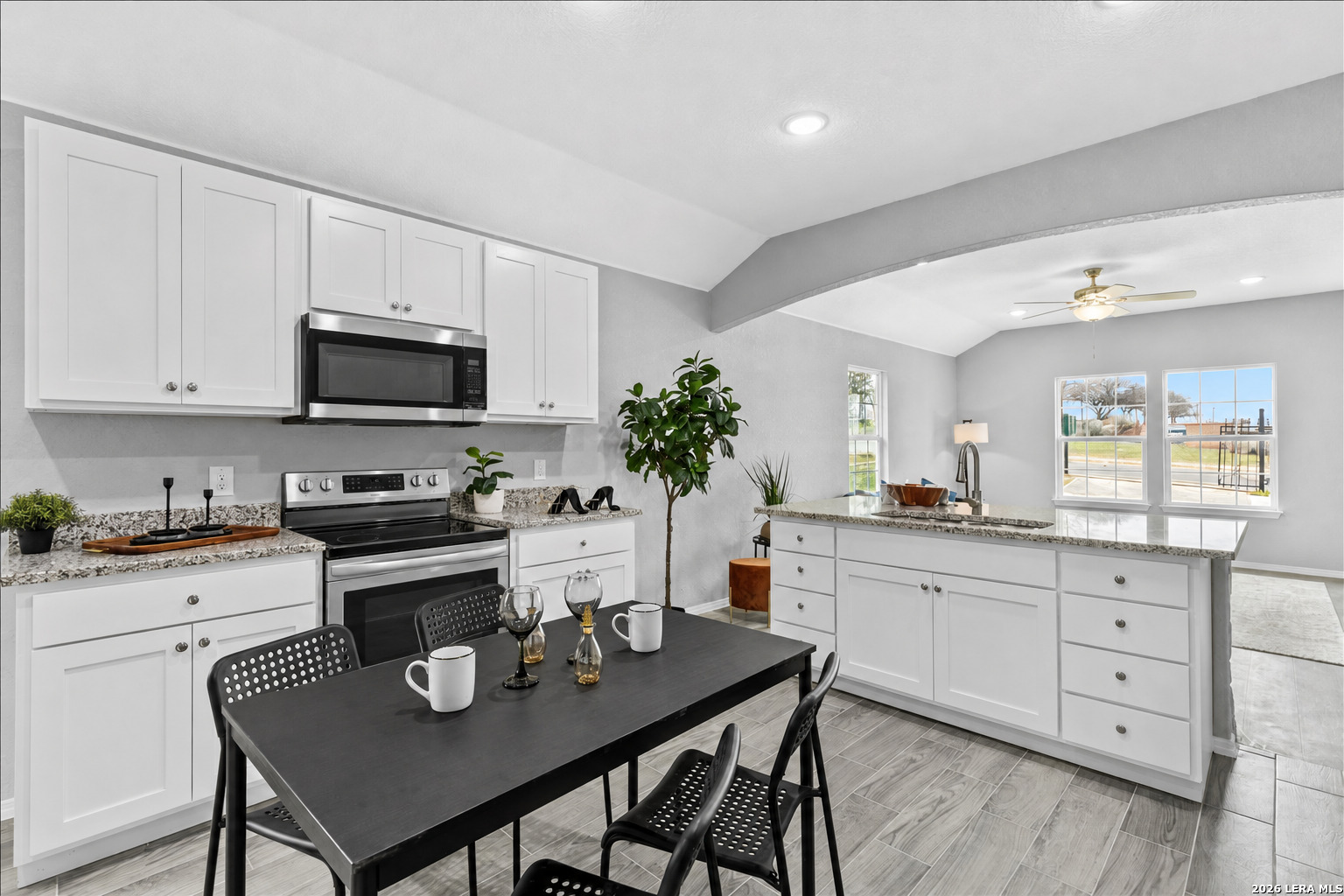 2310 MARTIN LUTHER KING DR, San Antonio, TX 78203