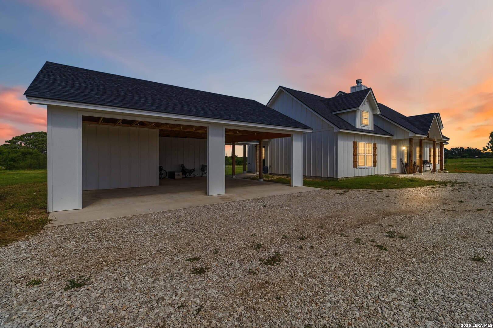 2194 S Ranch Rd 187, photo 4