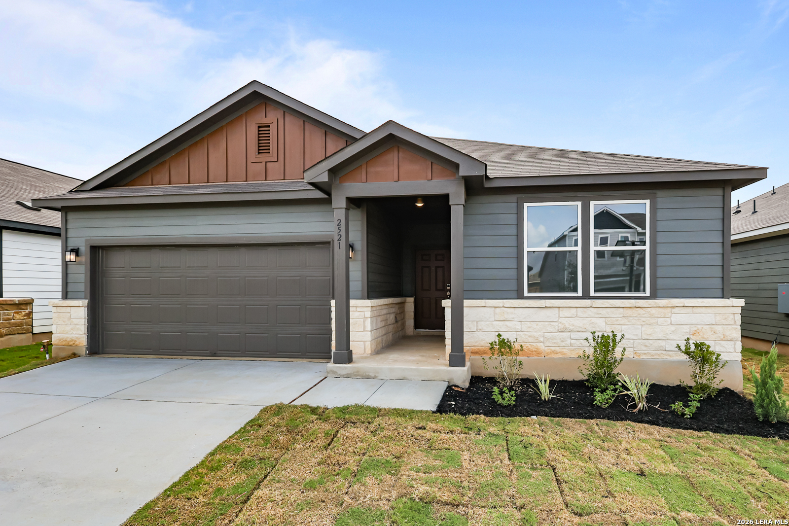 2521 Heritance Pass Listing Cover Image