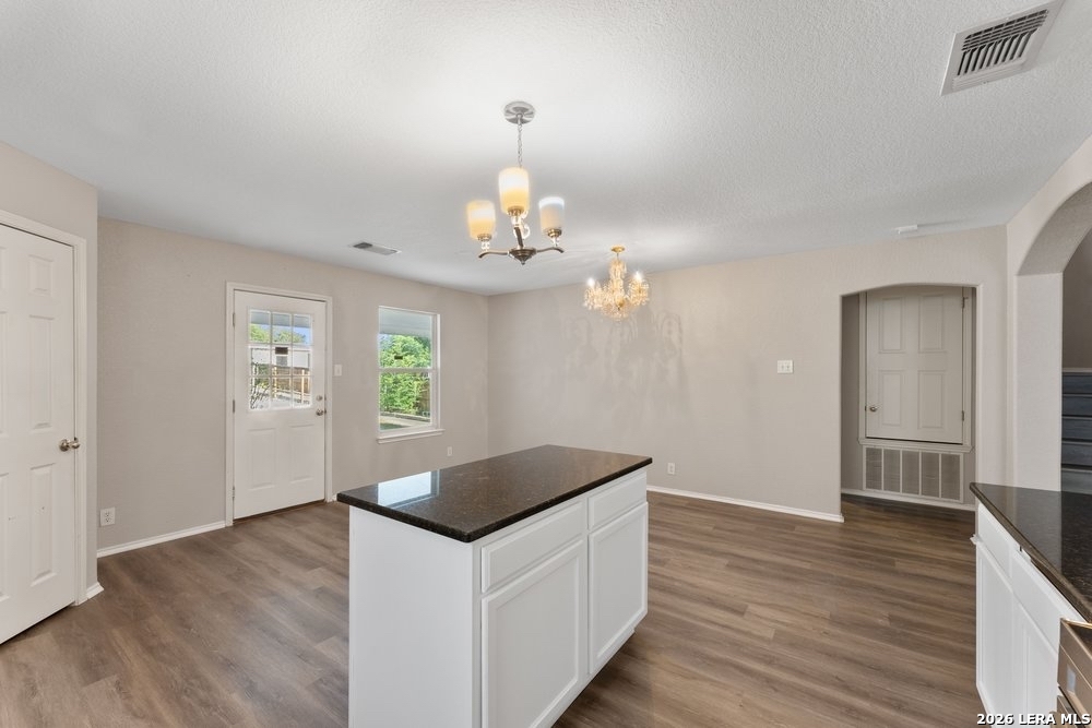 7827 Mainland Woods, San Antonio, TX 78250