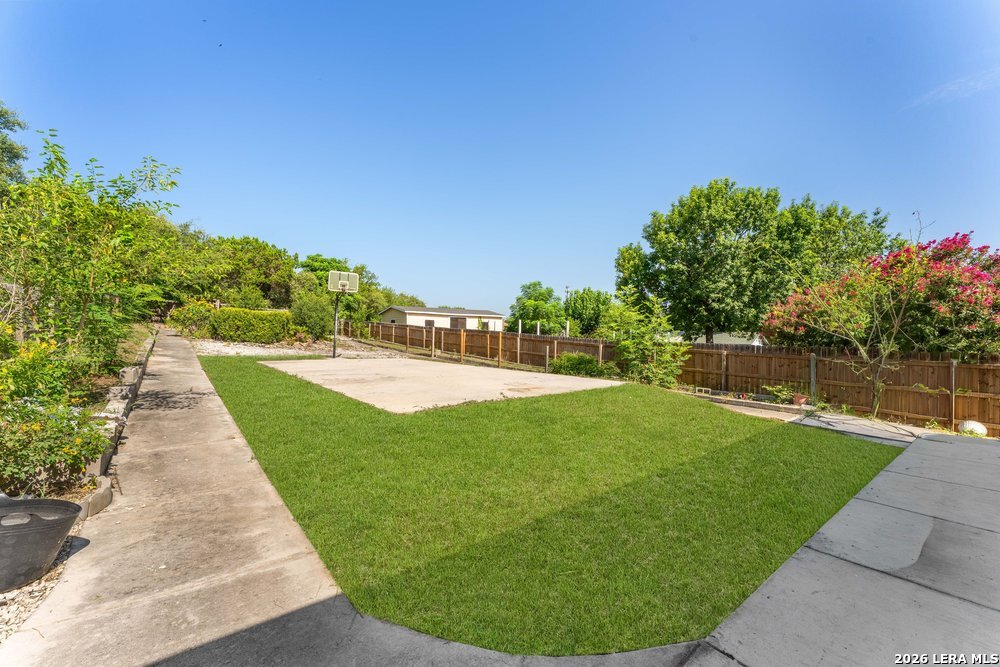7827 Mainland Woods, San Antonio, TX 78250
