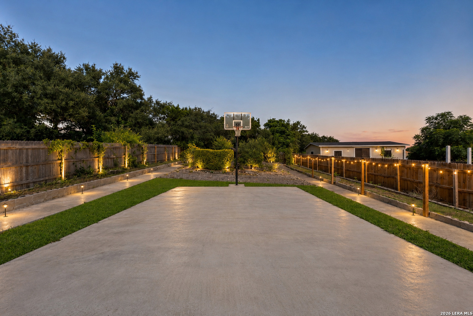 7827 Mainland Woods, San Antonio, TX 78250