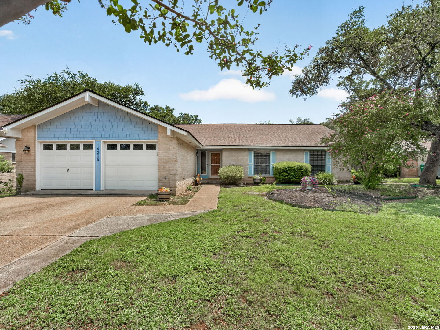 14306 Shadow Oaks Ln Listing Cover Image