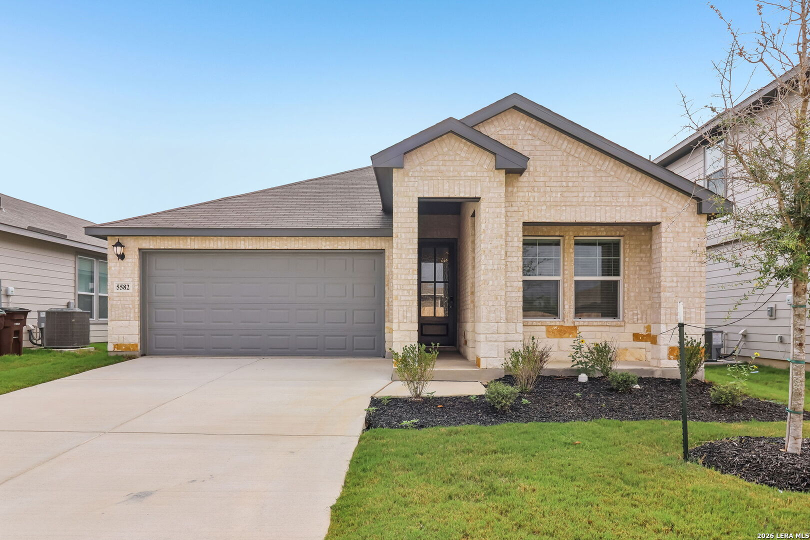 5582 Ennis Trace Listing Cover Image