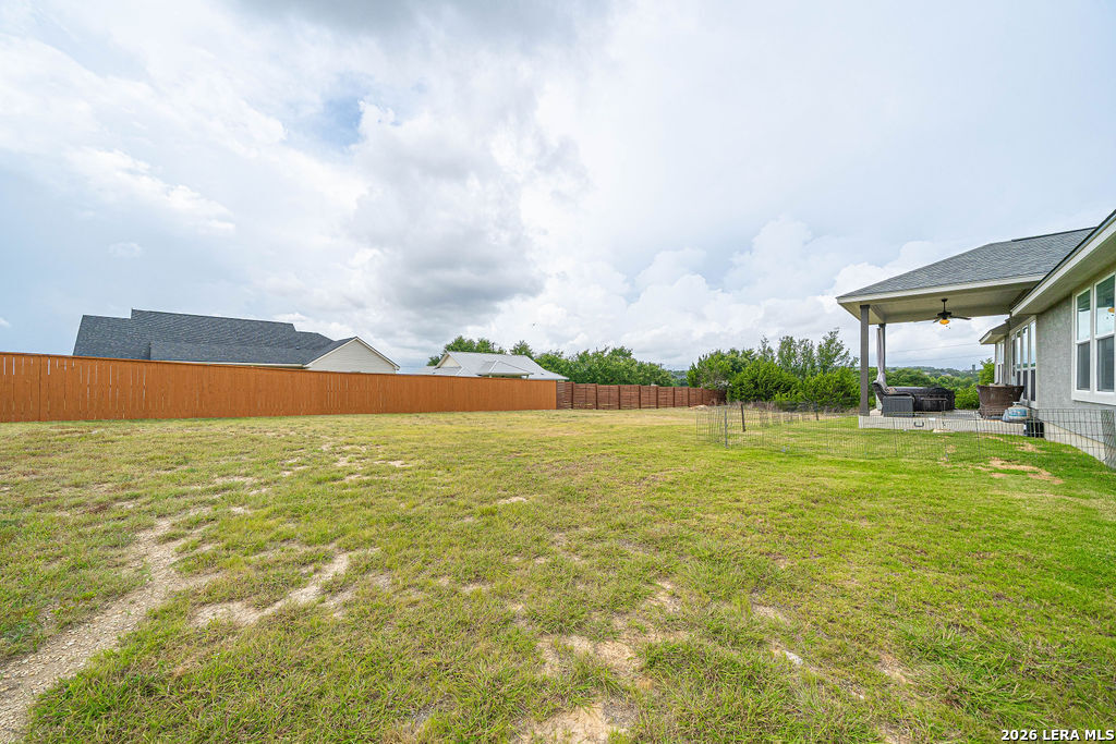102 Clemente Zapata, Blanco, TX 78606