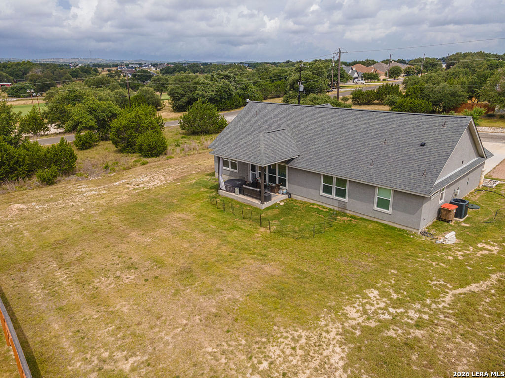 102 Clemente Zapata, Blanco, TX 78606
