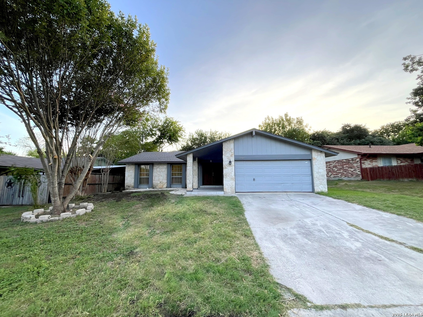 1127 Klondike St Listing Cover Image