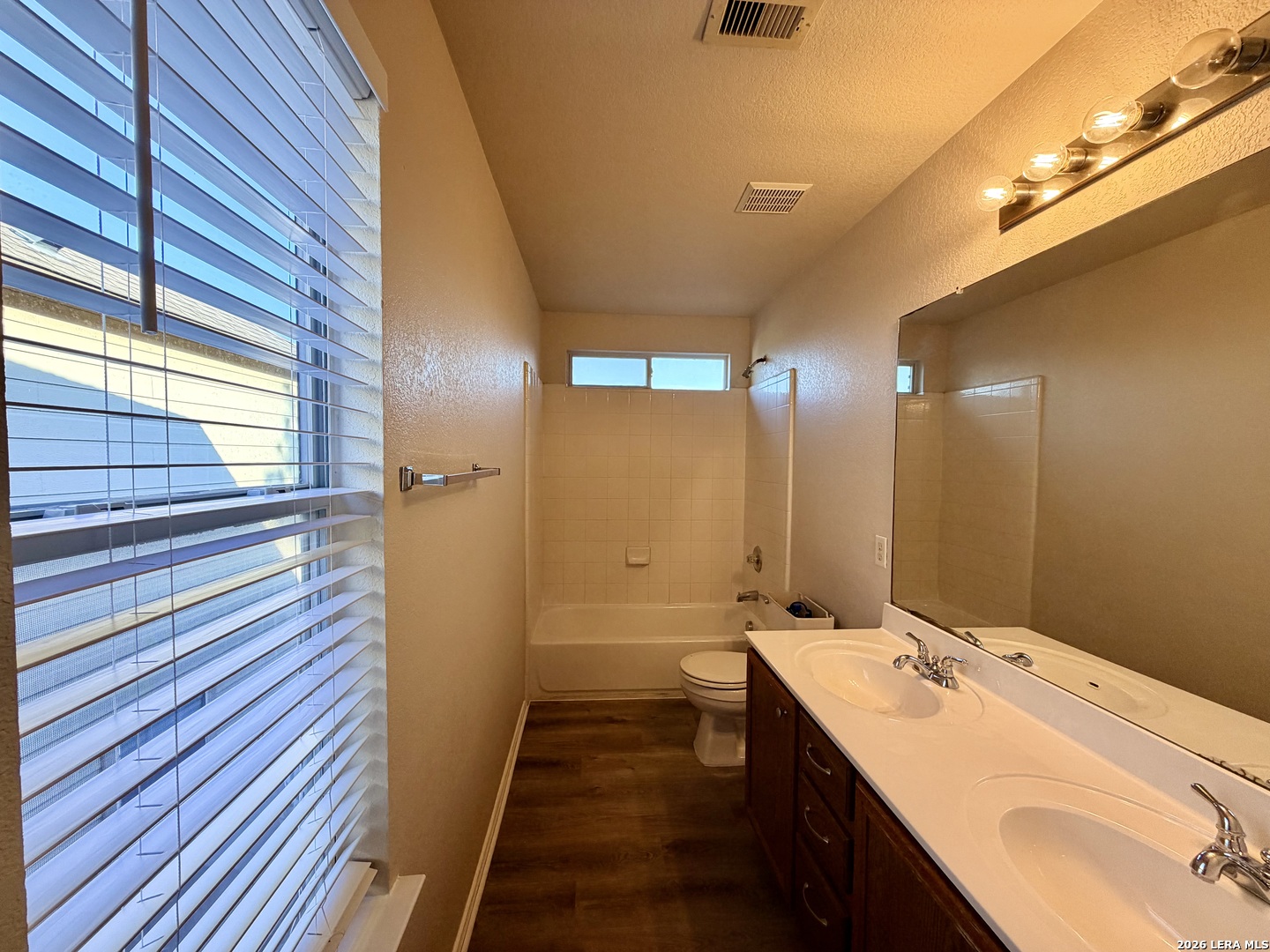7742 Nature Pass, San Antonio, TX 78249