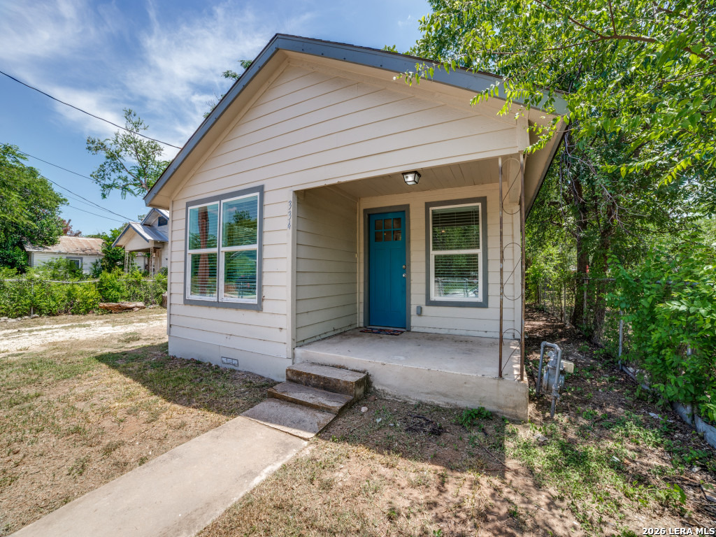 334 Bank St Listing Cover Image