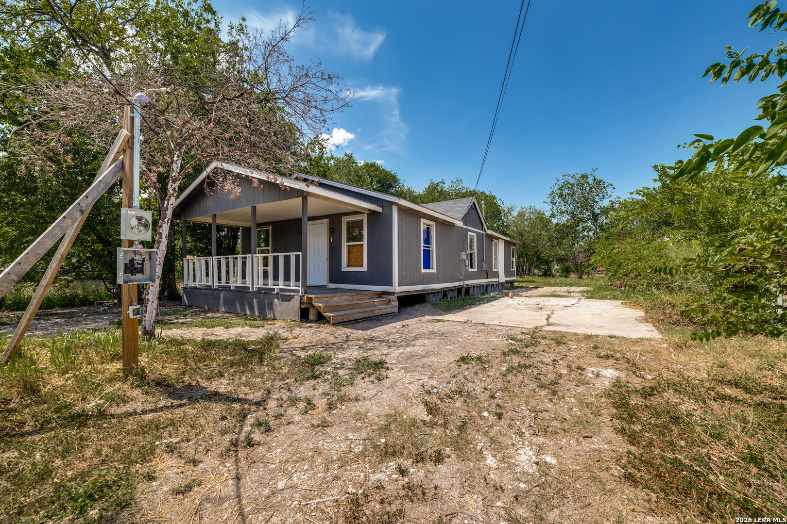 811 Mccauley Blvd Listing Cover Image