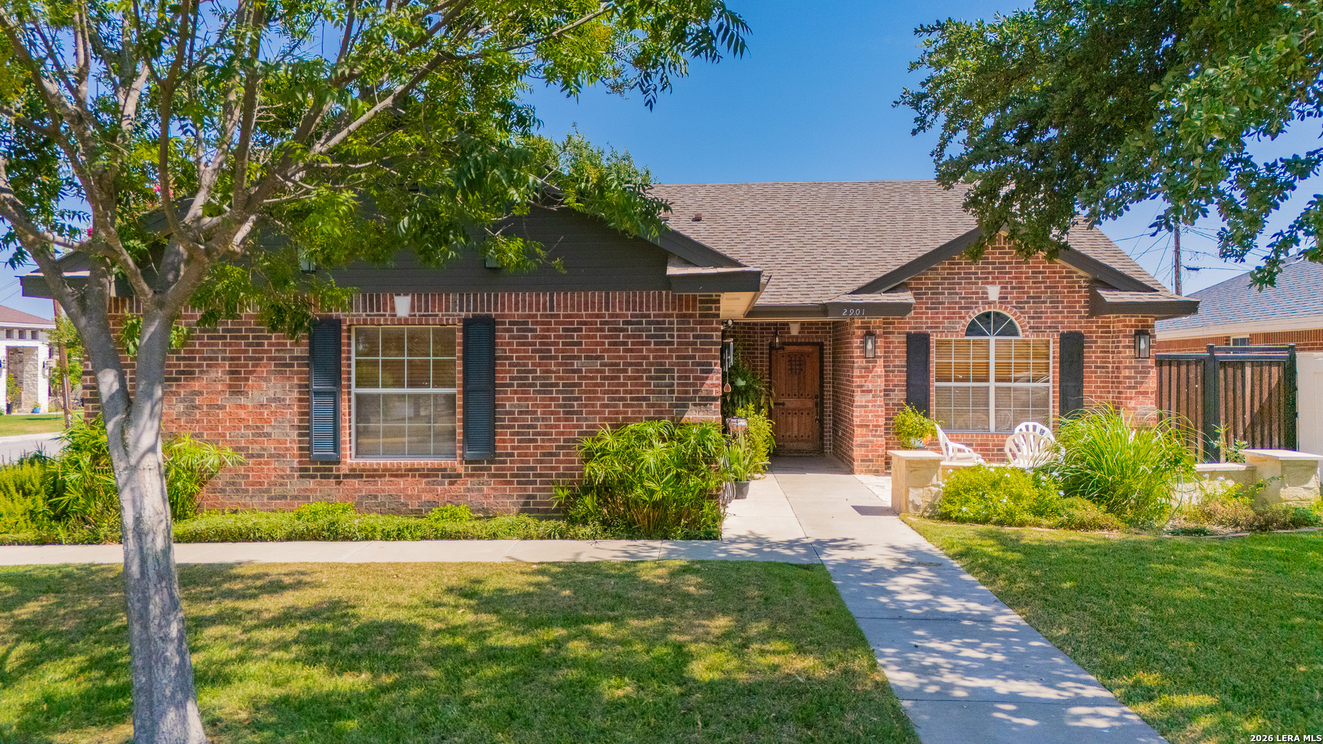 2901 Superior Dr Listing Cover Image